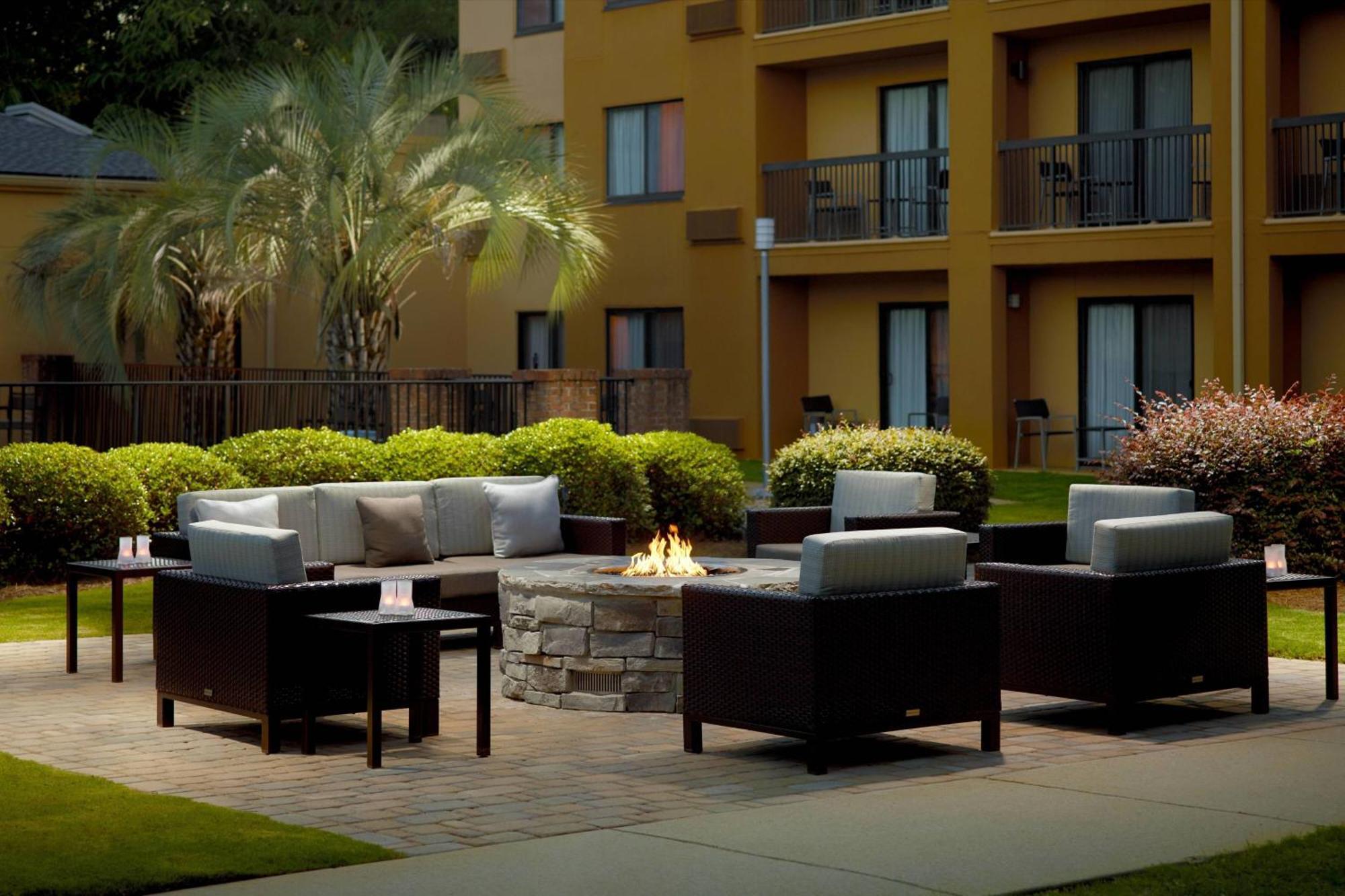 Courtyard By Marriott Macon Hotell Eksteriør bilde