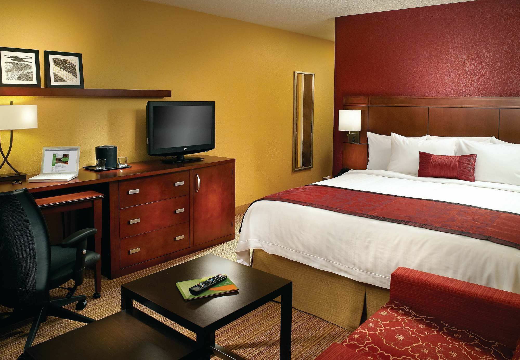 Courtyard By Marriott Macon Hotell Eksteriør bilde